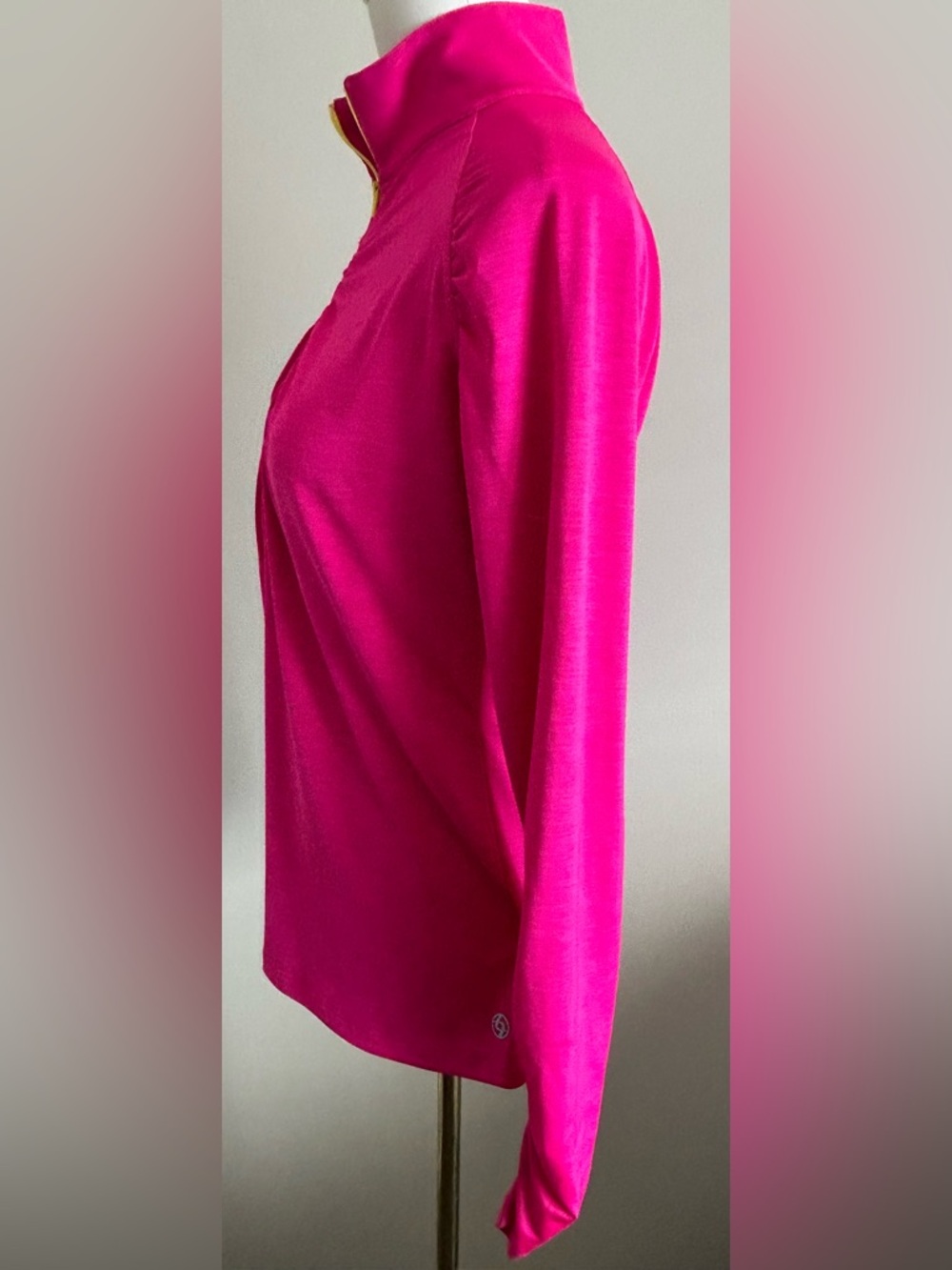 NWOT- Lija Sport Half-Zip Top.  Made in Canada. - Picture 6 of 10